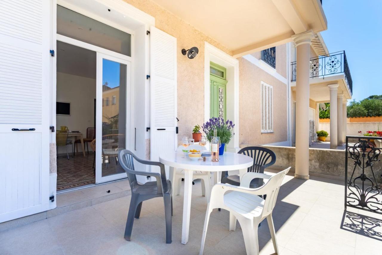 Luxurious 1 Bedroom, Ac, Terrace, Close Beaches - Dodo Et Tartine Carqueiranne Kültér fotó